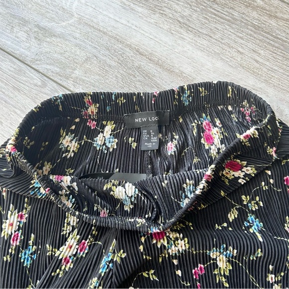 New Look Floral Culotte-style Wide Leg Pleated Cropped Pants Made in UK - Picture 11 of 13
